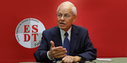 ACSP homenageia o professor Alcides Jorge Costa