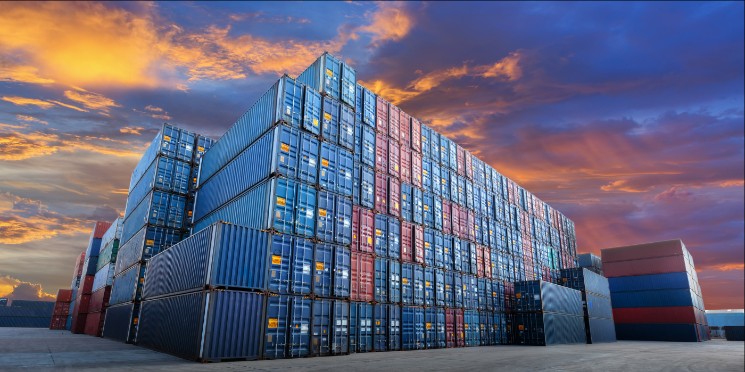 Transporte de contêineres e internacionalização de empresas 
