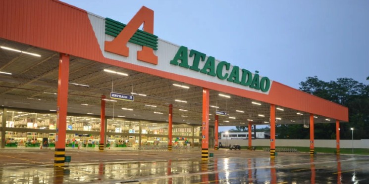 Com 30 lojas do Makro, Carrefour vai expandir Atacadão