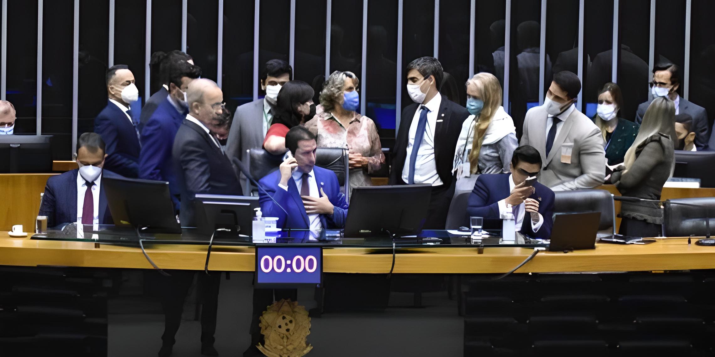 Vitória das MPEs: Congresso derruba veto ao Refis do Simples