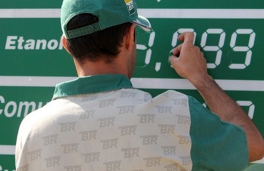A controversa tributação de combustíveis