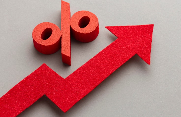 Copom eleva juros básicos em 1 ponto percentual, para 13,25% ao ano