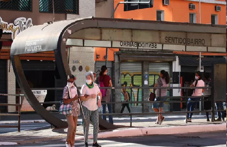 Cai obrigatoriedade do passaporte de vacina na cidade de SP