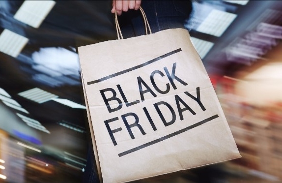 Veja o que os maiores marketplaces no país prepararam para a Black Friday