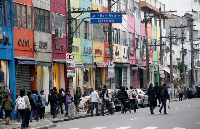 Lojistas retornam ao Bom Retiro e há escassez de pontos