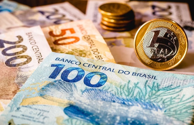 Lojas de departamento devem prestar contas via e-Financeira