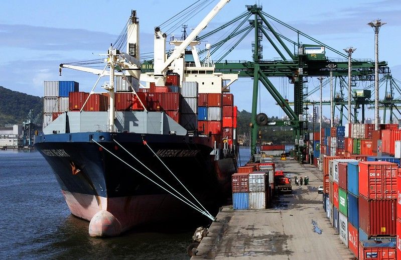 Câmara aprova urgência para projetos que facilitam exportação das MPEs