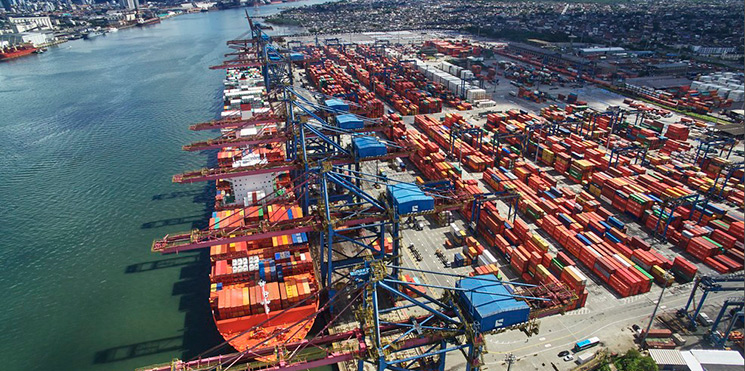 Porto de Santos pode virar um hub altamente competitivo