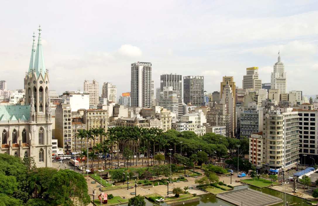 Número de empresas no centro histórico de SP volta a crescer
