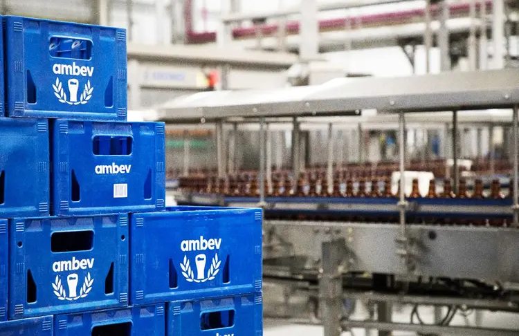 Ambev apresenta lucro líquido de R$ 5,024 bi no quarto trimestre de 2024