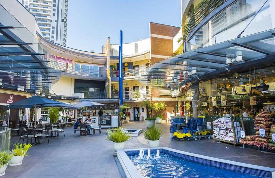 Strip malls avançam em capitais e interior e atraem investidores