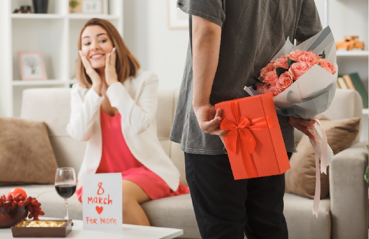 Dia dos Namorados: 45,2% dos clientes devem gastar mais que em 2023