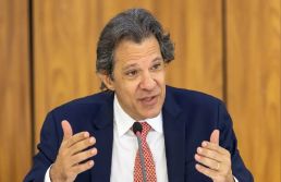 Reforma do imposto sobre a renda deve ficar para 2025, diz Haddad
