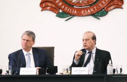 Tarcísio e prefeitos pedem ao TCU intervenção na Enel ou fim do contrato